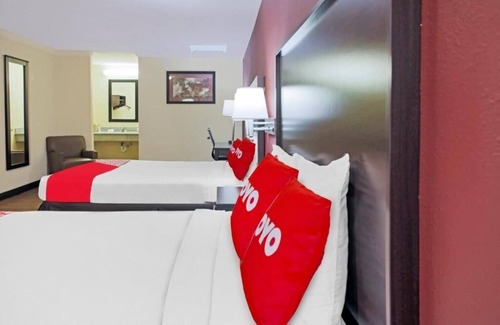 McAllen Hotel | Serene Unit Near Quinta Mazatlan - Parking, Pool, And Pet Friendly Place