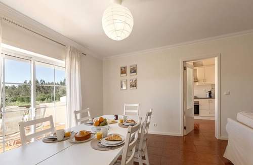 Famalicao Villa | Serene Villa - Located in a quiet area near Nazaré