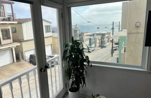 El Segundo Apartment | Serenity at the beach