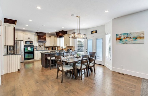 American Fork House | Serenity Family Retreat - Relax & Recharge Here