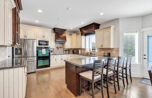 American Fork House | Serenity Family Retreat - Relax & Recharge Here