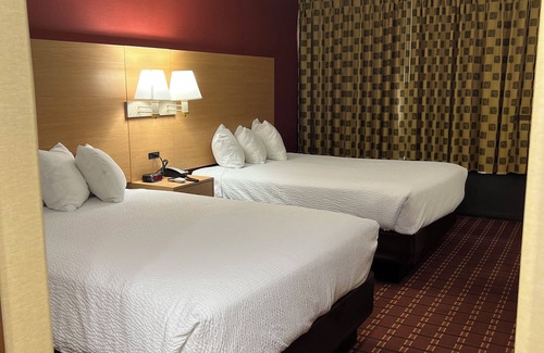 Sweetwater Hotel | Serenity Inn