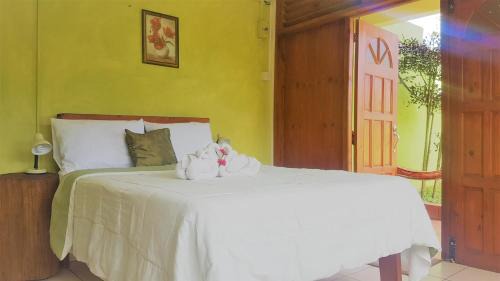 Marigot Cabin | Serenity Lodges Dominica