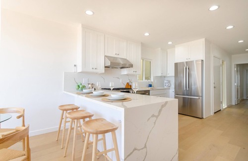 Playa Del Rey House | SERENITY ON THE SAND!