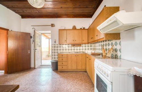Kouses House | Serenity View - traditional village apartment