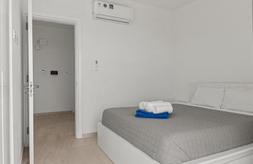 Softades Villa | Serenity Waves Villa 7