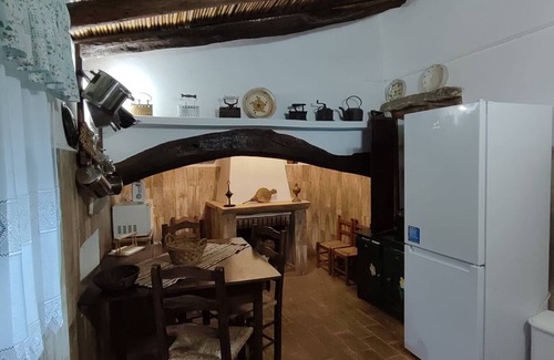 Sao Barnabe Cottage | Serra do Caldeirão Private Pool Villa