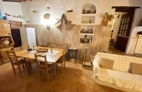 Sao Barnabe Cottage | Serra do Caldeirão Private Pool Villa