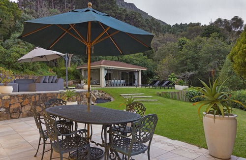 Constantia Villa | Serviced Exclusive Private Constantia Villa