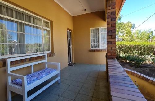 Sutherland Apartment | Settle Inn