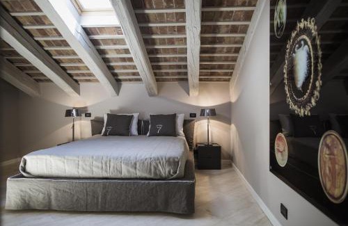 Trieste Old Town Apartment | Seven Historical Suites