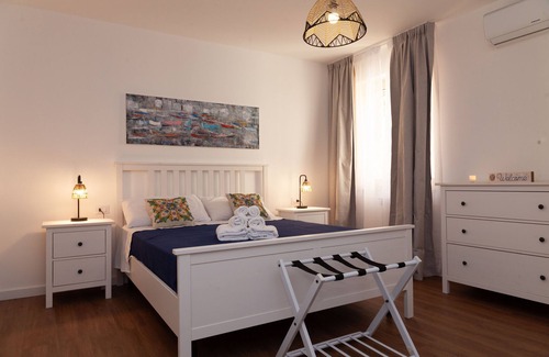 Isola delle Femmine Bed & Breakfast | Seven Palms: B&B room near the beach with private pool - Adults Only