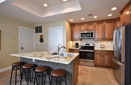 Seven Springs House | Seven Springs Sunridge 3 Bedroom Premium Condo with Loft and Private Deck by RedAwning