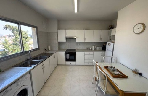 Agios Athanasios Apartment | Sfina Sea view apartment by Ezoria villas