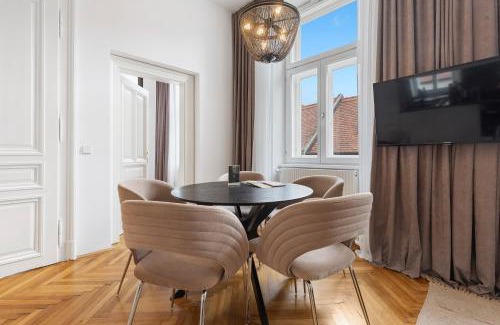 Retz Apartment | sgrafit apartments - Self Check-In