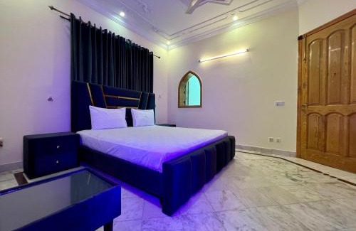 F-6 Sector House | Shalman guest house