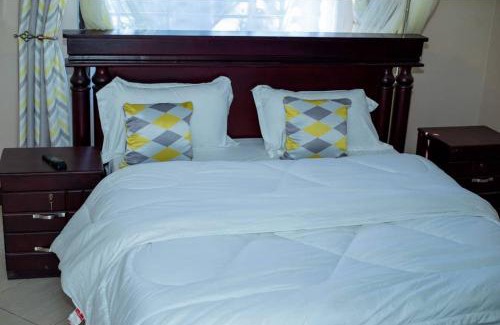 Entebbe Bed & Breakfast | Shammah Palm Cottages