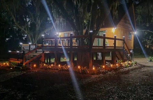 Tallahassee House | Shangri-La Treehouse