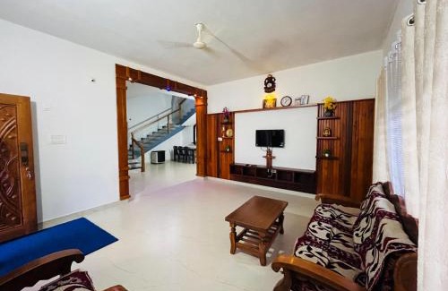 Sringeri House | Sharada Nest