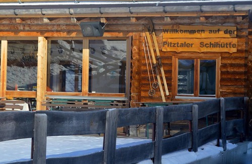 Mandarfen Cabin | Shared room with shared bathroom - Pitztaler Schihütte