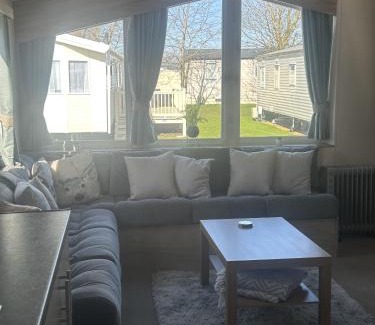 Tattershall House | Shells Breaks Tattershall Lakes Shearwater 27