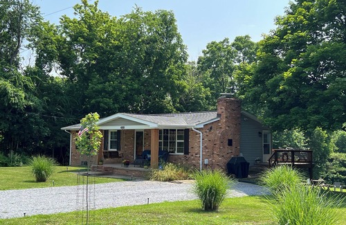 Luray House | Shenandoah Riverfront Retreat! Fun for the whole family!