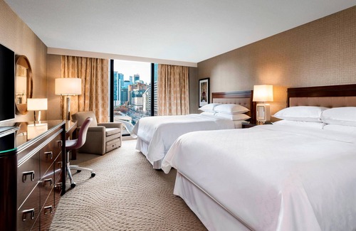 Financial District Hotel | Sheraton Centre Toronto Hotel