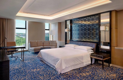 Changchun Hotel | Sheraton Changchun Jingyuetan Hotel