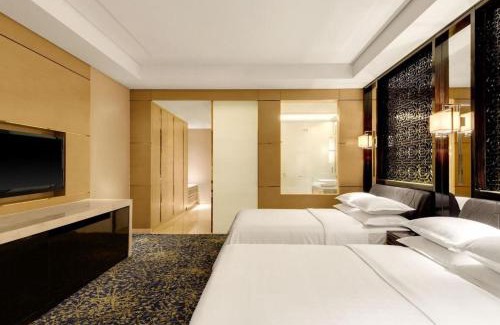 Changchun Hotel | Sheraton Changchun Jingyuetan Hotel