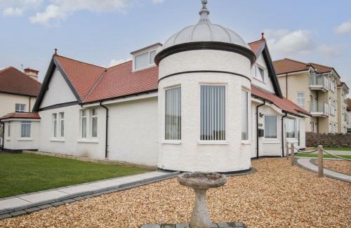 Llandudno House | Sheraton