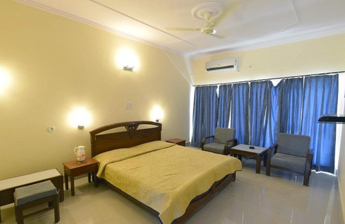 Dabwali Hotel | Shikra Tourist Resort