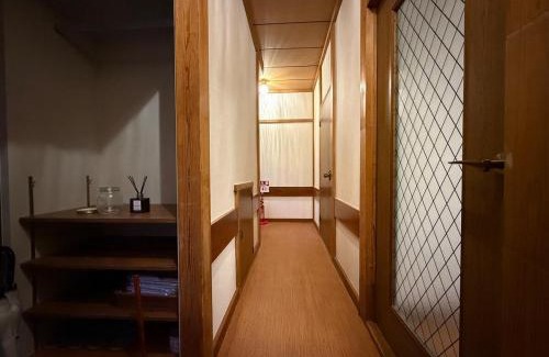 Komae House | Shinjuku 24mins train 4BR 8 Beds 2BA