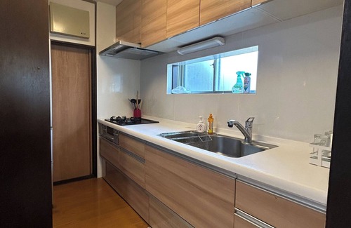 Okubo Apartment | Shinjuku/8 minutes on foot from JR Shin-Okubo Station/10minutes foot Kabukicho