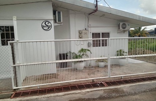 Piarco Cottage | Shirley's Retreat, serenity and charm in a rural setting, 15 mins from airport.