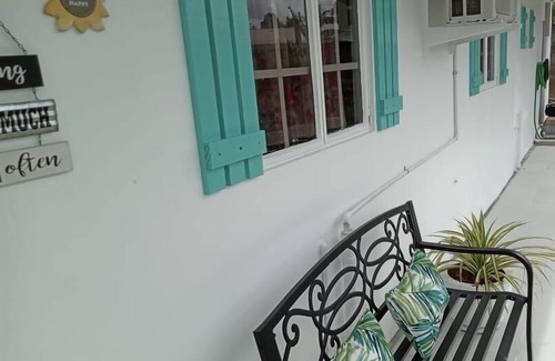 Piarco Cottage | Shirley's Retreat, serenity and charm in a rural setting, 15 mins from airport.
