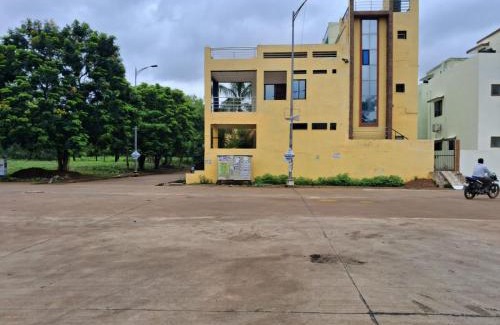 Raipur House | SHIVAY GUEST HOUSE & PG for short-stay near by BALCO MEDICAL CENTER,IIM, IIIT, HNLU, ITM, KALINGA UNIVERSITY, ADIWASI SANGHRALA,AND MANTRALAYA IN Naya raipur