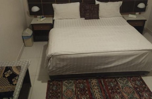 Baljurashi Villa | شاليهات وفلل منتجع قاردن سيتي