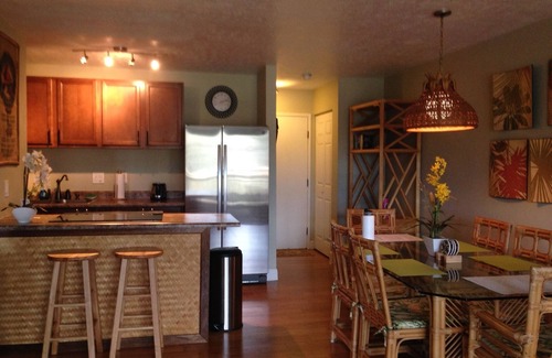 Kihei Condo | Shores of Maui - Ocean View- Top Floor Unit-Spacious! AC & WiFi