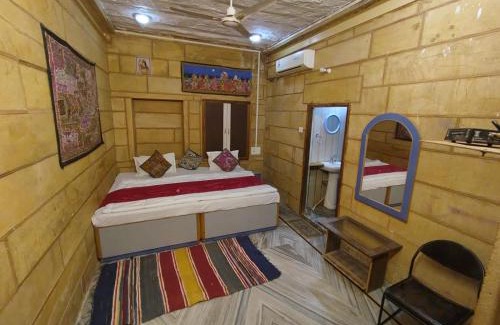 Jaisalmer Hotel | Should i Stay should I go