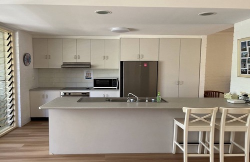 Brunswick Heads Apartment | Show Stopper, TOP NOTCH