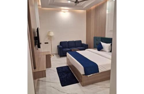 Khatu Hotel | Shree Aaradhya Suites
