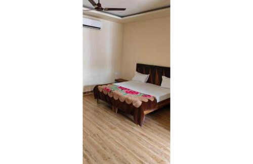 Karwi House | Shree Ram Swaroop vatika, Chitrakoot Dham