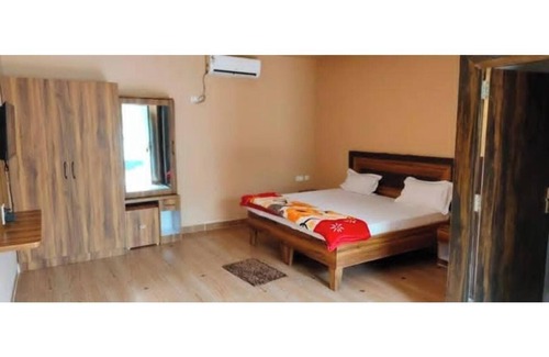 Karwi Hotel | Shree Ram Swaroop vatika