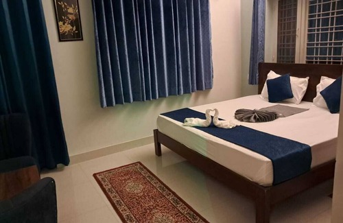 Dehradun Hotel | Shreem Homestay