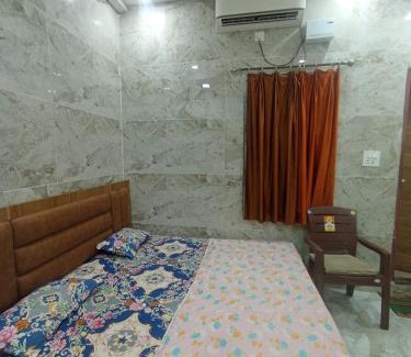 Vrindavan House | shri krishnashray dham