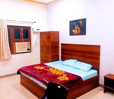 Vrindavan House | Shri radha rani dham