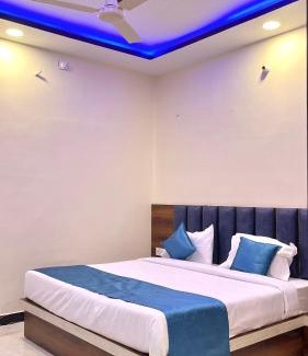 Orchha Hotel | Shri Sarju Palace