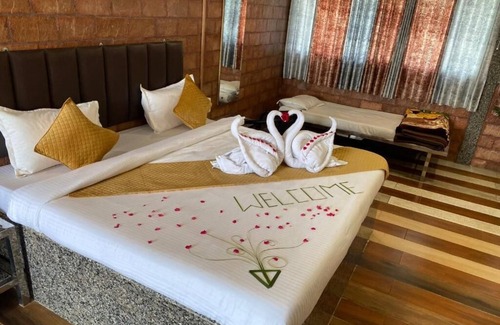 Mendarda Hotel | Shri Shiv Villa Managed By Blue Diamond