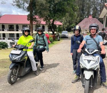 Berastagi House | Sibayak Multinational Rest House