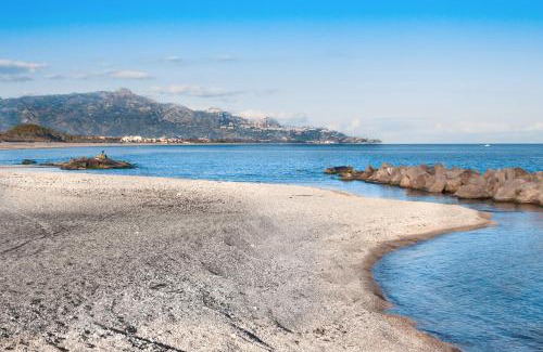 Sant'Anna Apartment | SICILIA ETNA MARE Beach&Pool Catania Taormina Etna District